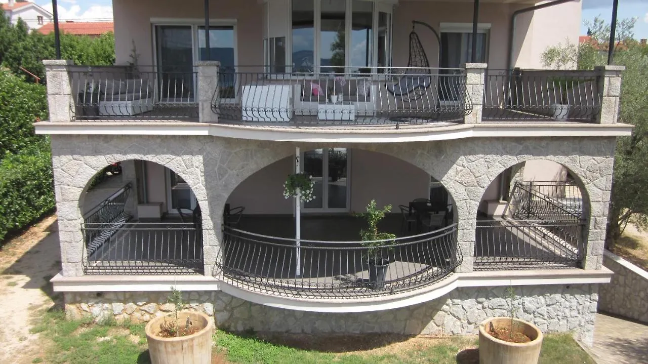Natasa Apartments Krk Vrh