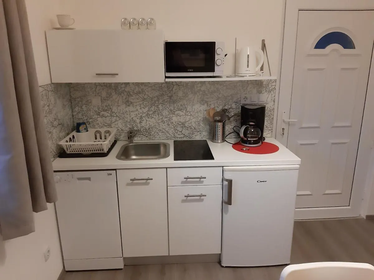Natasa Apartments Krk Vrh  Vrh (Krk)