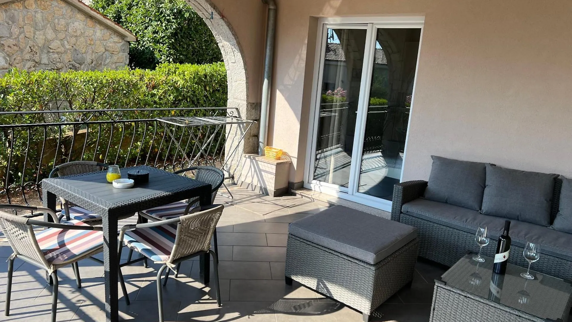 Natasa Apartments Krk Vrh  Vrh (Krk)